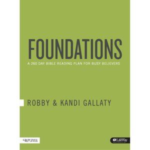 Foundations - A 260-Day Bible Reading Plan for Busy Believers Paperback